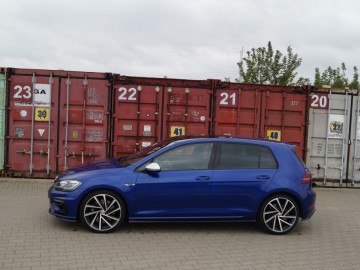 Volkswagen Golf R 2,0 TSI 310 KM DSG7 4Motion &ndash; Więcej Golfa w Golfie